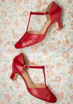 50s Toscana T-Strap Pumps in Red