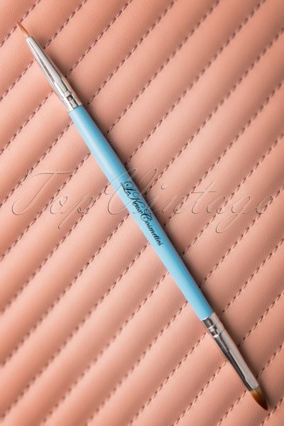 Lip And Eyeliner Brush