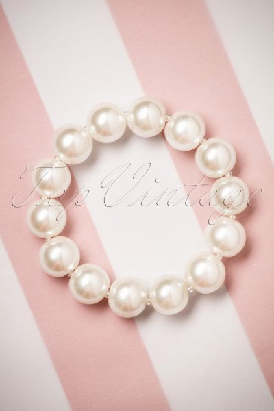 50s Betty Big Pearl Bracelet in Cream