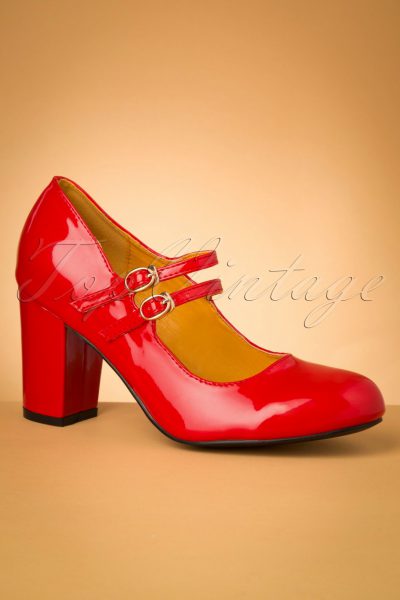 60s Golden Years Lacquer Pumps in Lipstick Red