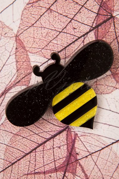 60s Babette Bee Brooch