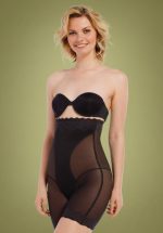 DSIRED Scallop Sheer High Bermuda in Black