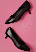 60s Kaiya Leather Kitten Heel Pumps in Black