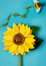 60s Follow the Sun Brooch