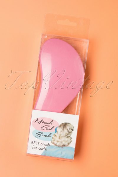 Vintage Hairstyling: Miracle Curl Brush in Pink