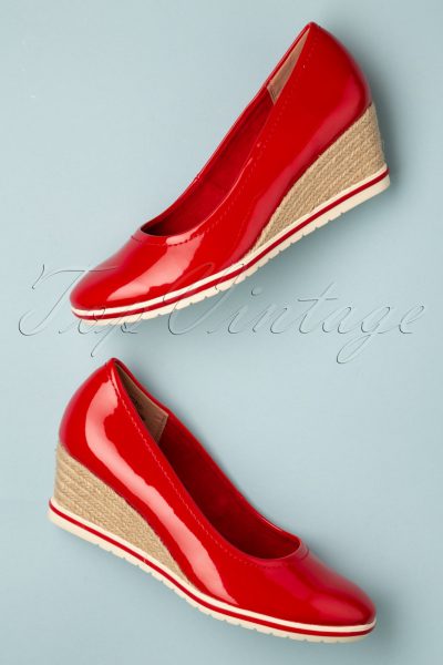 60s Rita Patent Wedges in Lipstick Red