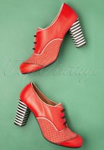 60s Listas Mad Leather Booties in Red