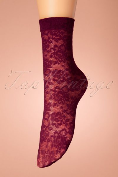 50s Primrose Sheer Ankle Socks in Burgundy