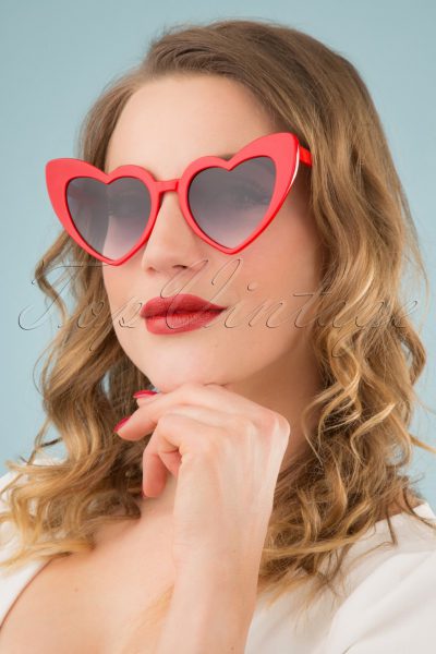 50s Love Is In The Air Sunglasses in Red