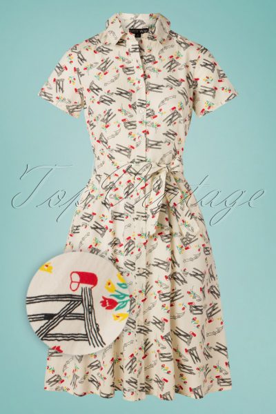 60s Debbie Mail Dress in Cream