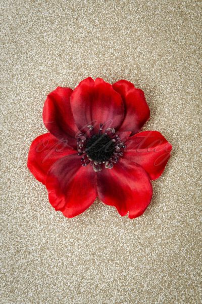50s Lovely Anemone Hair Clip in Red