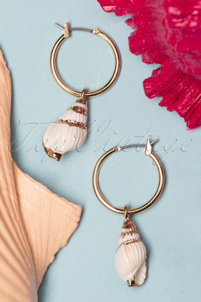 50s Shell We Dance Earrings in Gold and White
