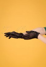 40s Embroidered Mesh Wrist Gloves in Black