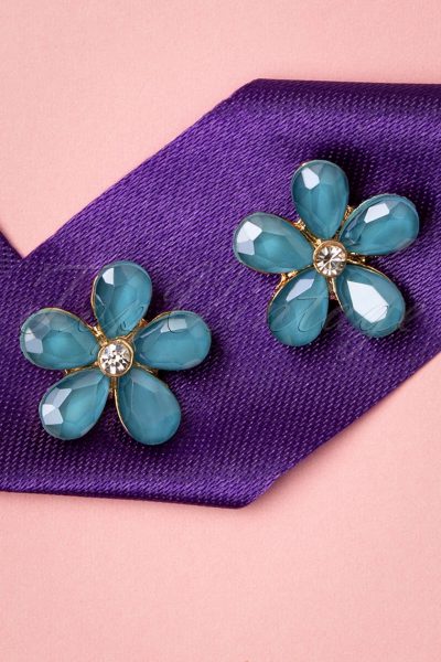 50s Flower Studs in Ocean Blue