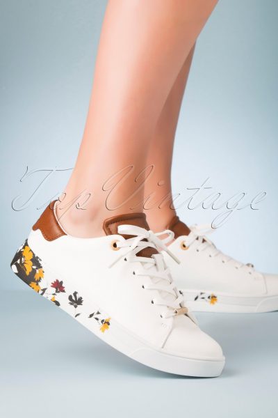 70s Wenil Floral Sneakers in White