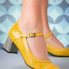 60s Vintage Piso Leather Pumps in Yellow