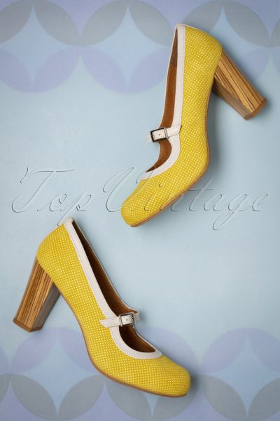 60s Topos Suede Mary Jane Pumps in Mustard Yellow
