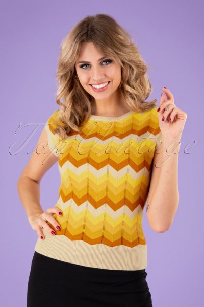 70s Yana Chevron Crew Neck Jumper in Yellow