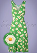 70s Flared Daisy Dress in Green