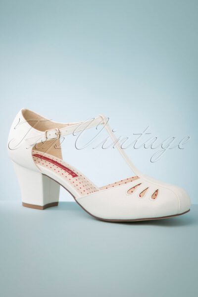 40s Robbie T-Strap Pumps in Ivory