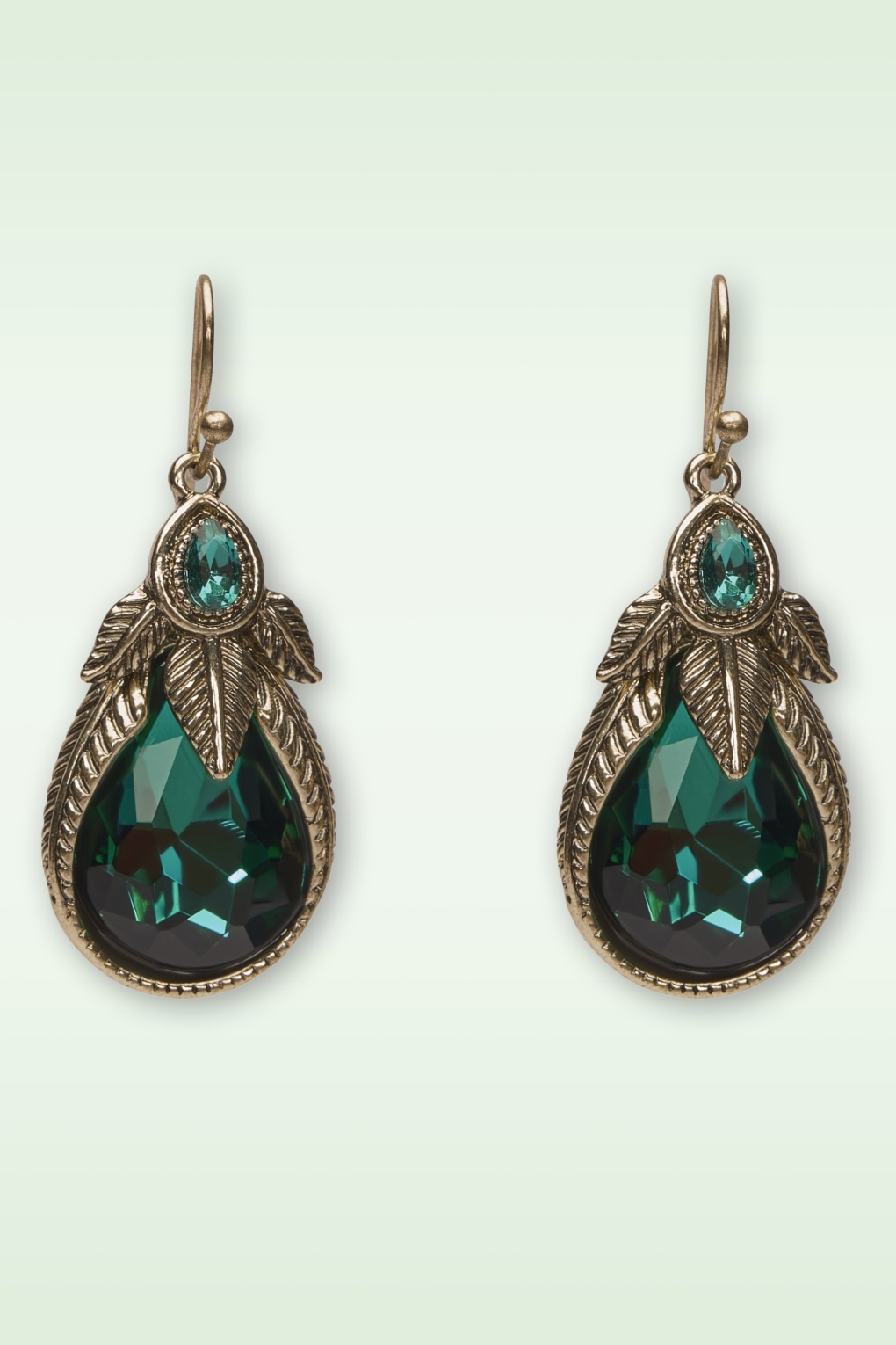 278407-Lovett-Co-54919-Earring-Hanger-Gemstone-Emerald-Green-Gold-250624-001W-full