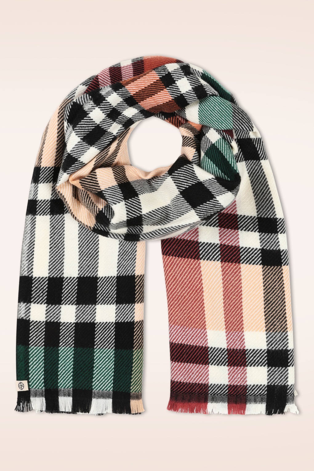 281740-Surkana-53551-Scarf-Plaid-Black-Orange-251008-001W-full