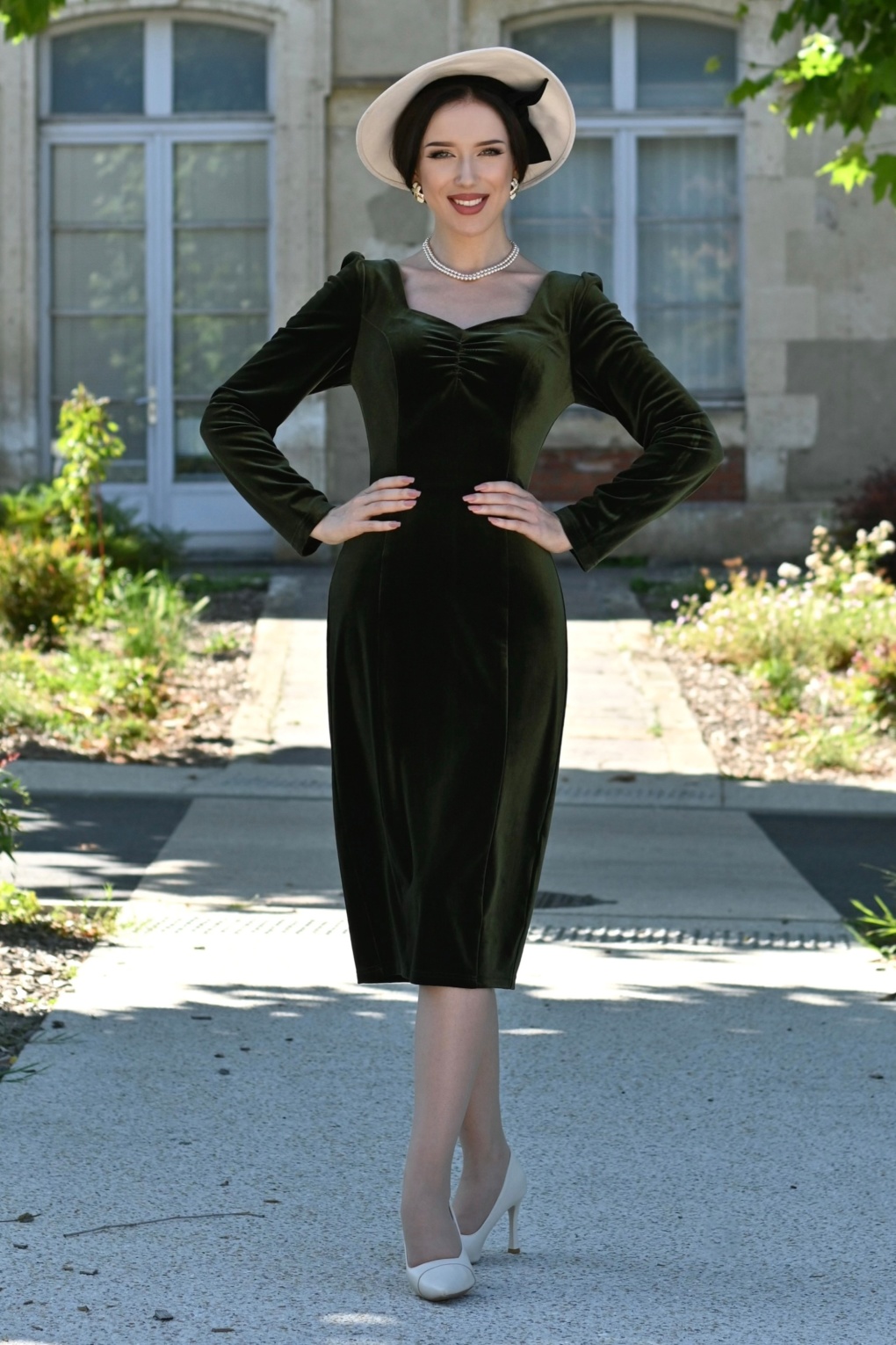 281761-Hearts-and-Roses-54539-847-Green-251015-004MW-full