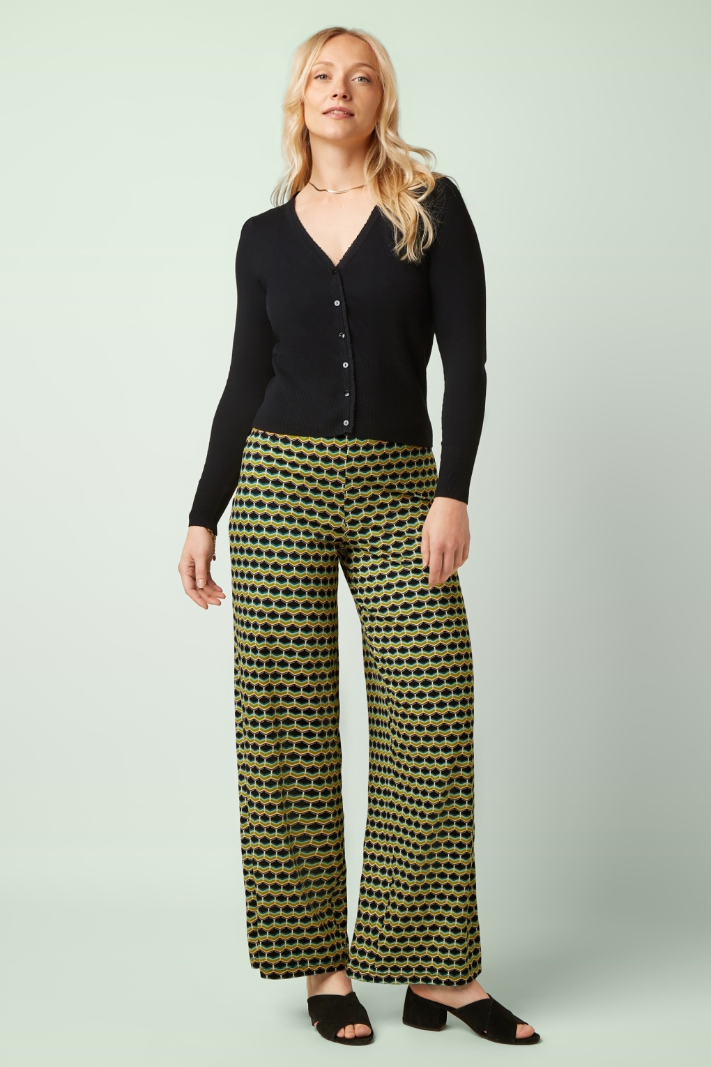 284535-King-Louie-54974-Sara-pants-drift-ponderosa-green-251008-002-full