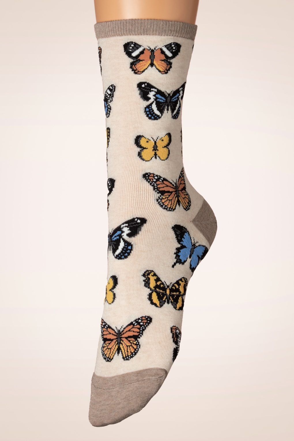 259034-SockSmith-46763-Socks-Majestic-Butterfly-Beige-230307-505W-full
