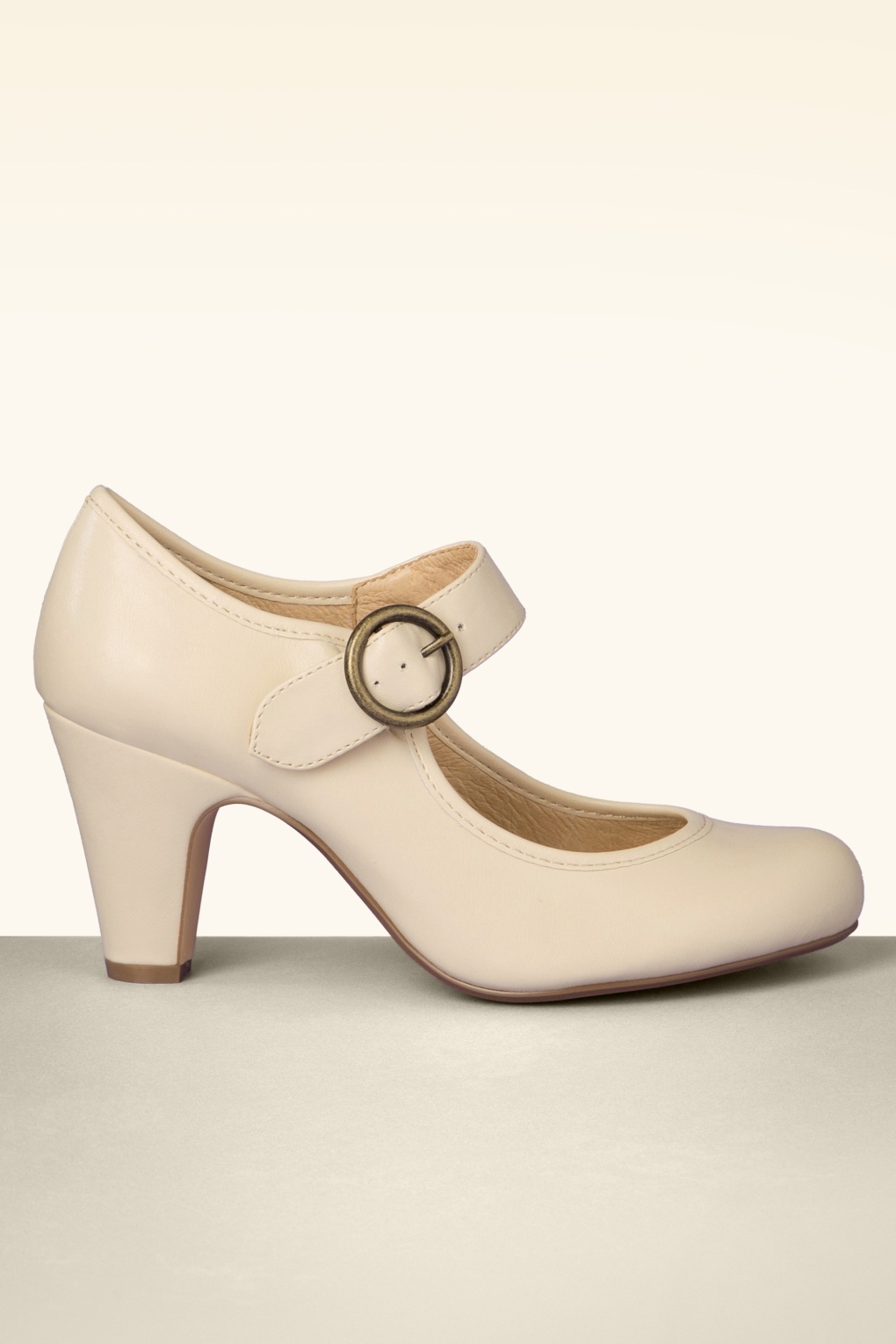 275690-Chelsea-Crew-41299-Pumps-Madeline-Bone-20220511-603W-full