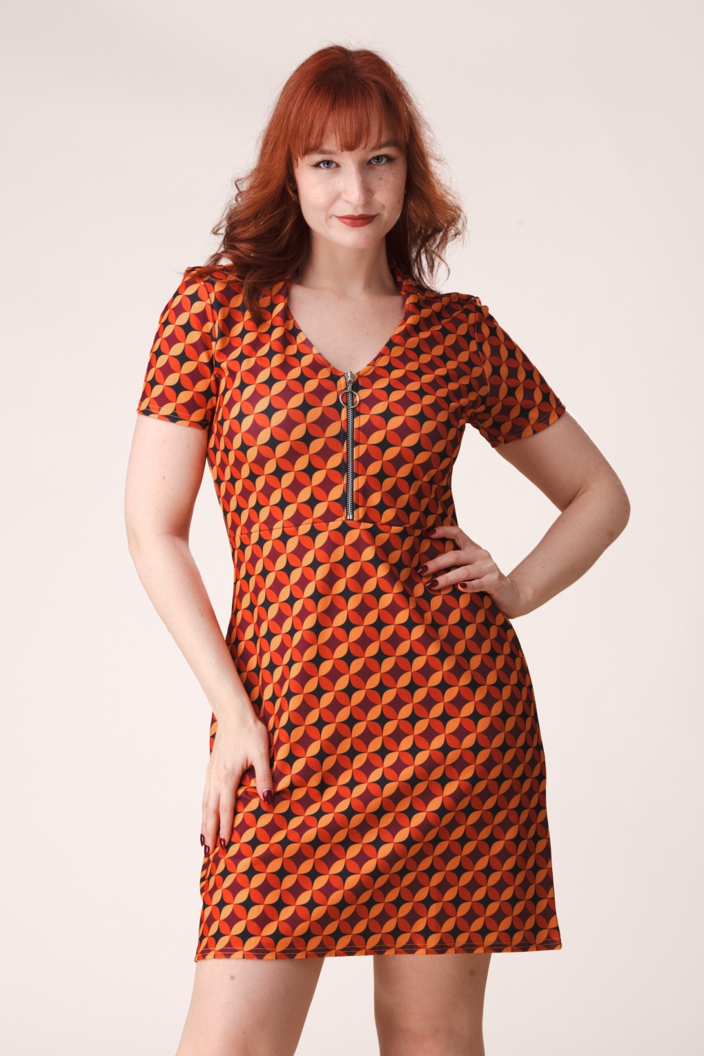 284109-Vintage-Chic-54634-Daisy-Geo-Aline-Dress-251219-040MW-full