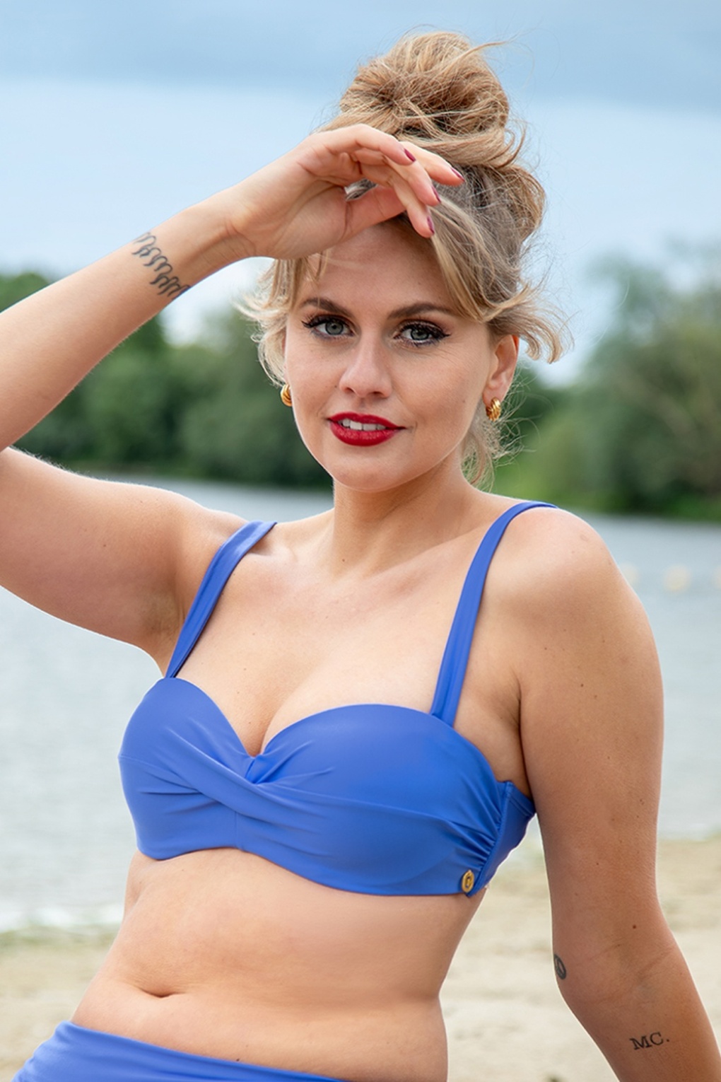 290619-TC-Beach-54768-Bikini-Top-Twisted-Ocean-260304-001M-full